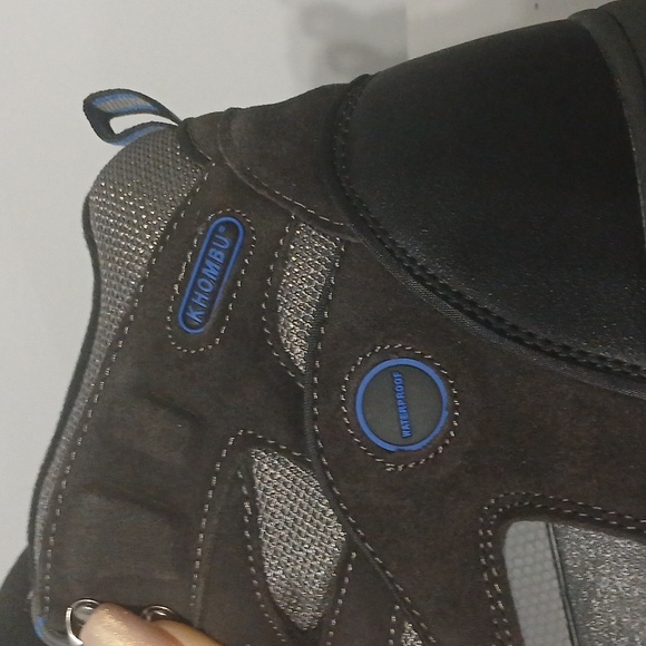 Khombu Men's Black and Gray waterproof  Boots, Sz 12, pre-owned excellent condit - Picture 5 of 9